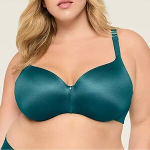 Cacique Blue and Green Bra with Seamless Design